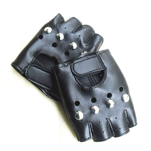 Black nail