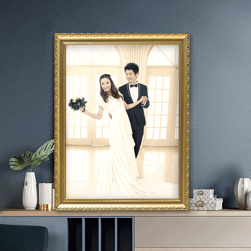 Wall photo frame