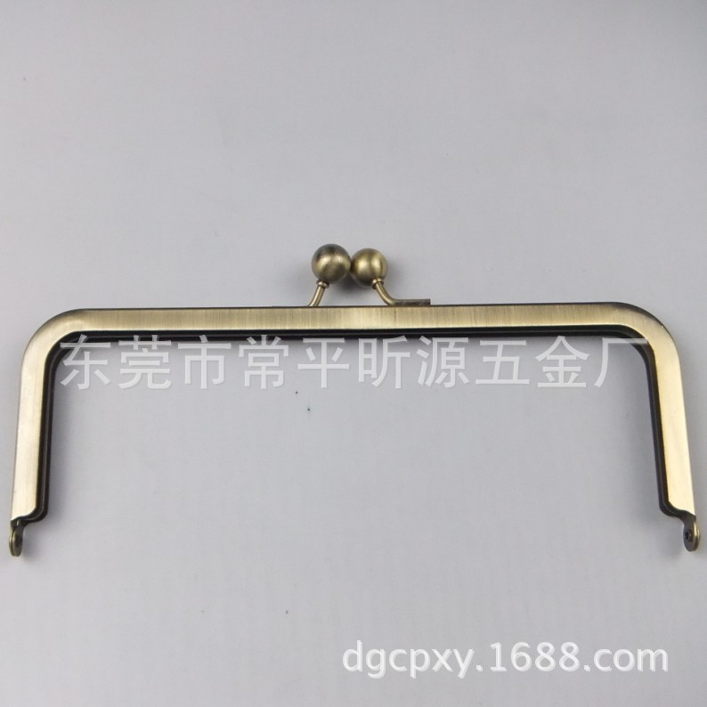 供应皮包五金配件,皮包五金夹框 ，皮具辅料， 手袋箱包五金