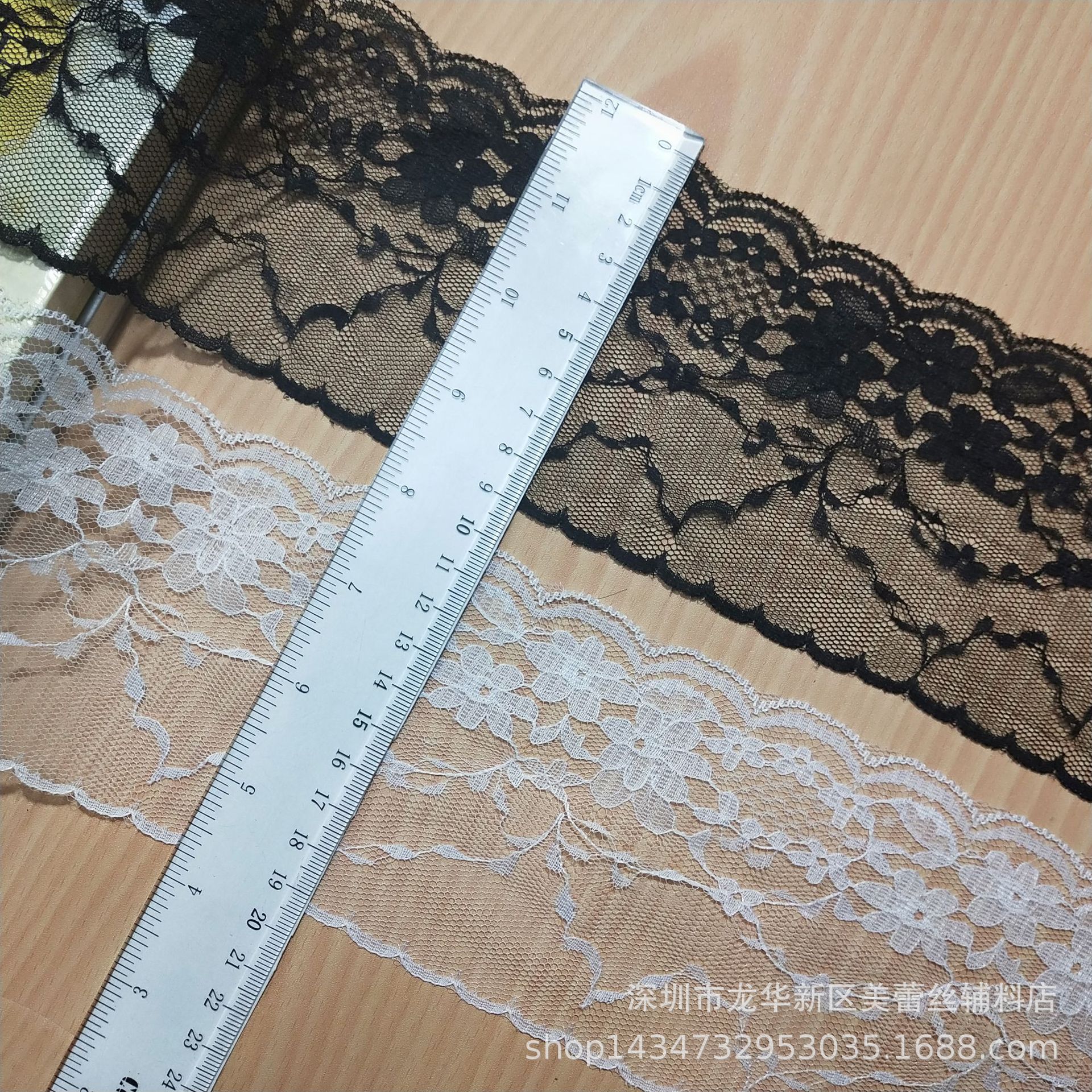 新款热销靓花9cm宽帽子女装连衣裙 婚纱童装等装饰手感柔大量批发