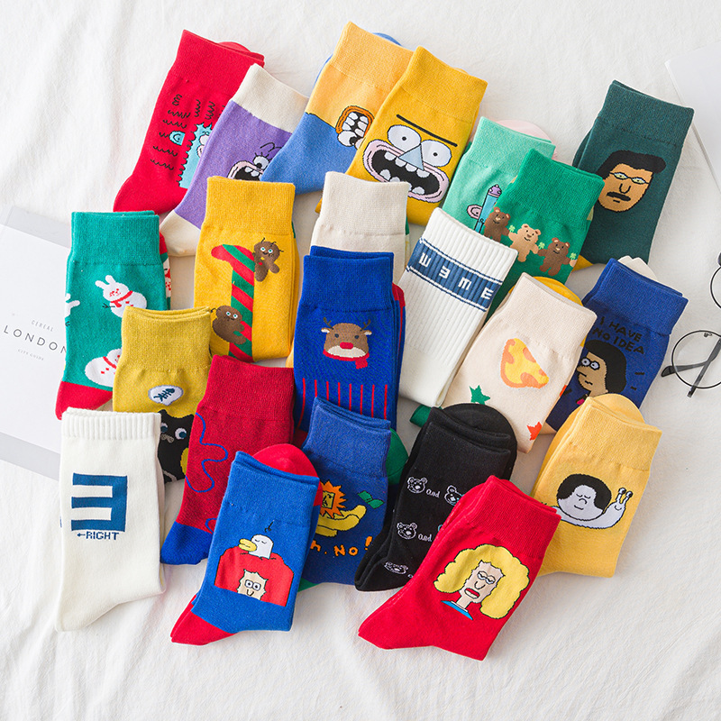 20 Spring and Autumn new socks cute cartoon ladies cotton socks hip hop skateboard tide socks manufacturers wholesale multi-color
