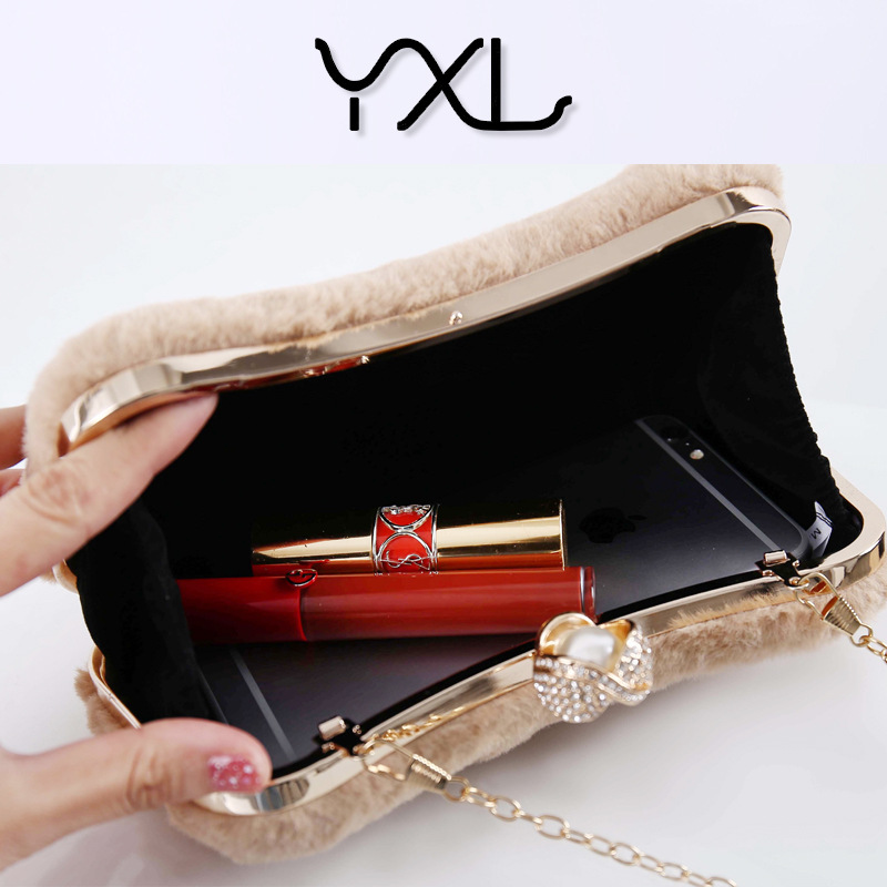 Venta caliente de invierno bolso de noche de piel de conejo bolso de peluche de las mujeres bolso cheongsam elegante banquete de boda bolso de la madre fábrica transfronteriza exclusiva