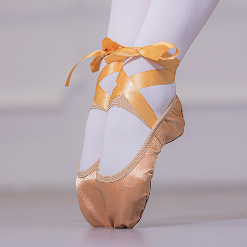 Satin ribbon dance shoes for adults and children, soft-soled women's yoga shoes, belly ballet shoes, cat claw shoes