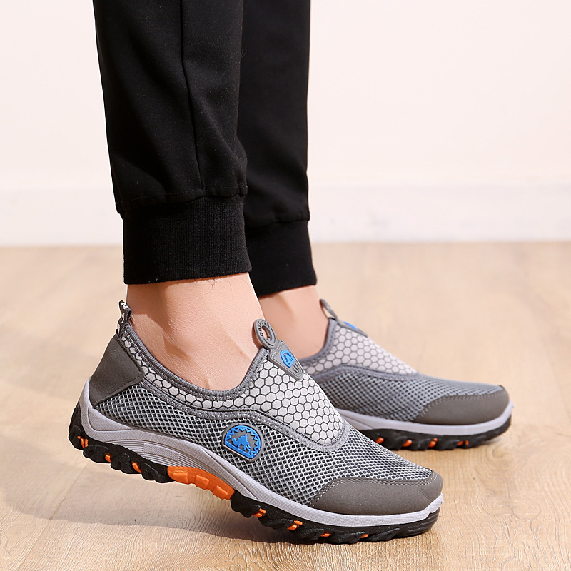 Zapatos de senderismo al aire libre de entrega de una pieza 2023 nuevos zapatos de malla para hombres transpirable antideslizante resistente al desgaste zapatillas de deporte Casuales