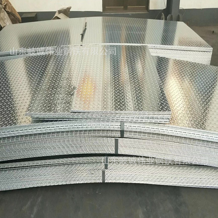 1.5踏步镀锌板 3.0镀锌花纹板 Q355花纹板 4.0防滑板折弯加工开平