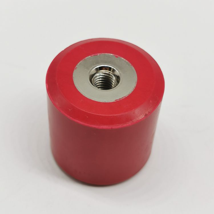 低压柜体装置配套件：MNS40*40 M8红色绝缘子，圆柱形绝缘子