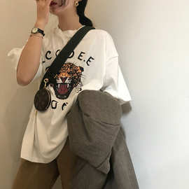 夏季新款韩版女装短袖T恤女学生情侣圆领宽松衣服女上衣一件代发