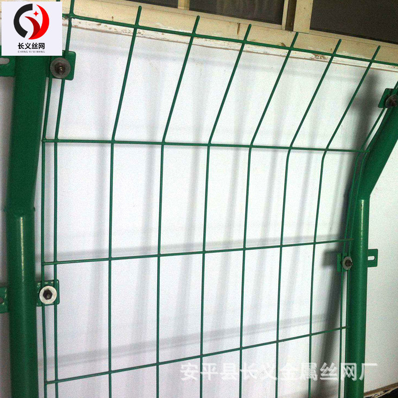 喷塑双边丝护栏 河道水库用隔离网 圈地果园框架防护网 公路护栏