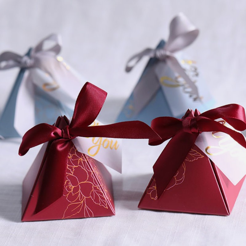 Venta directa de fábrica 2020 nueva caja de dulces de boda TikTok creativo estilo europeo cartón de boda fresco