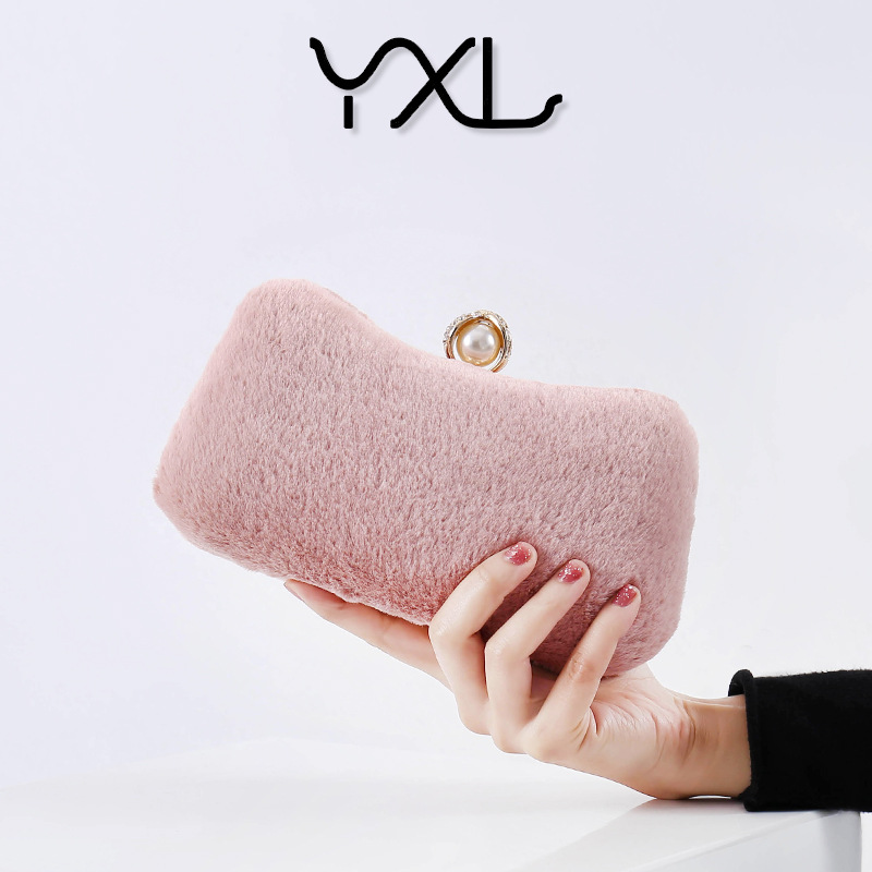 Venta caliente de invierno bolso de noche de piel de conejo bolso de peluche de las mujeres bolso cheongsam elegante banquete de boda bolso de la madre fábrica transfronteriza exclusiva