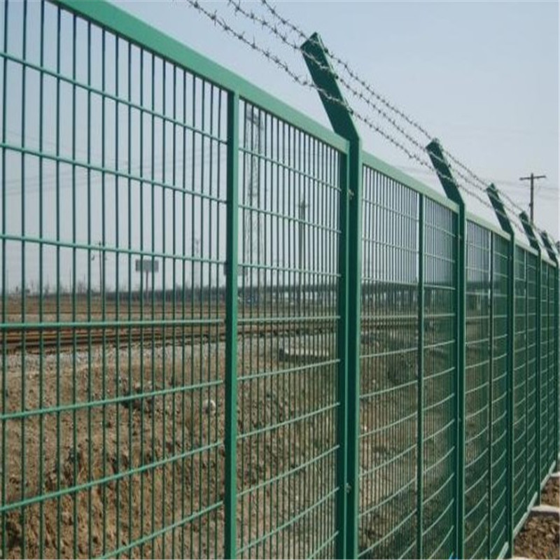圈地围山铁丝网围网 高速公路铁路框架护栏防护网