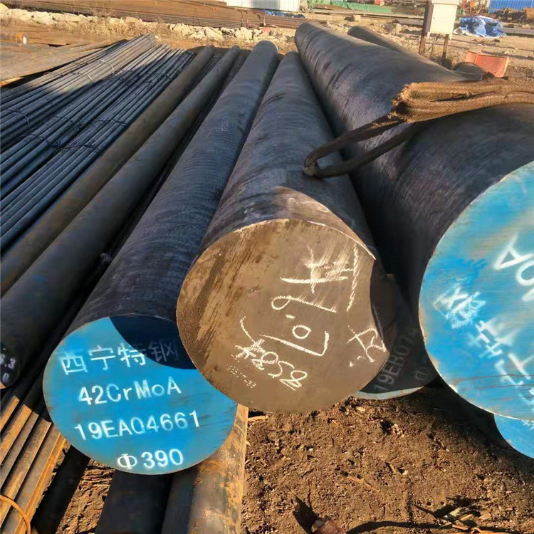 销售35crMo工业圆钢20mm到600mm直径规格齐全圆钢零切/圆钢掏孔