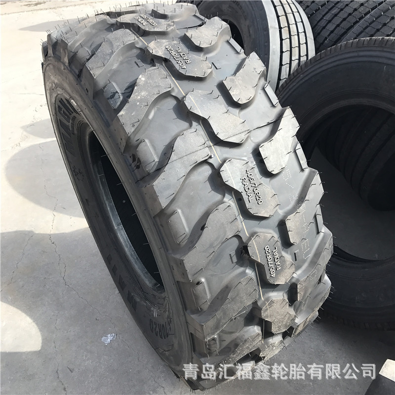 出口供应钢丝子午线轮胎315/80R22.5 315/70R22.5 越野花纹