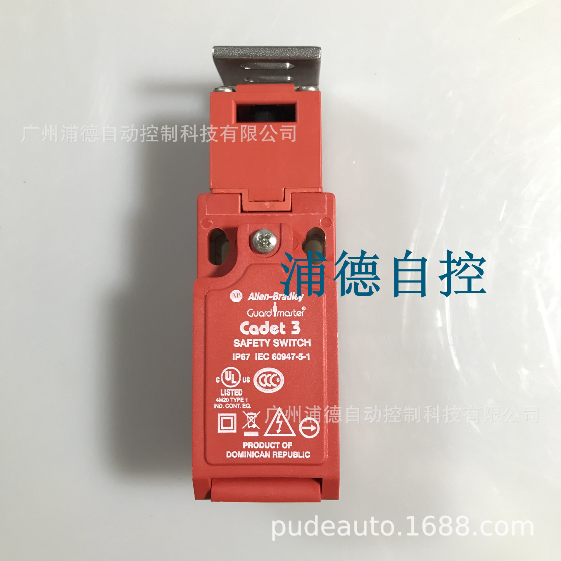 440K-C21074按钮开关现货cadet3