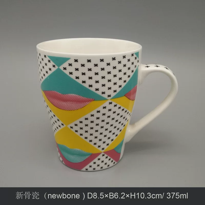 Новая костяная porcelain Patch Flower Painting Paper Valentine's Day Love Mark Coffee Cup Reinforcement Ceramic Roasting Cup Wholesale Customization