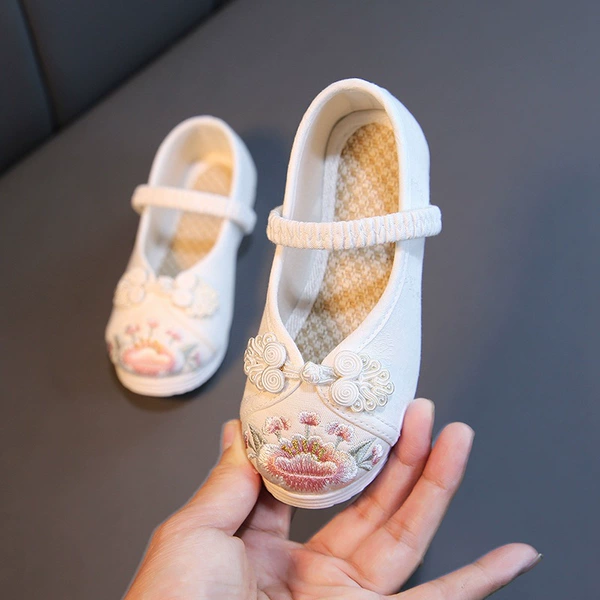 A3037 white