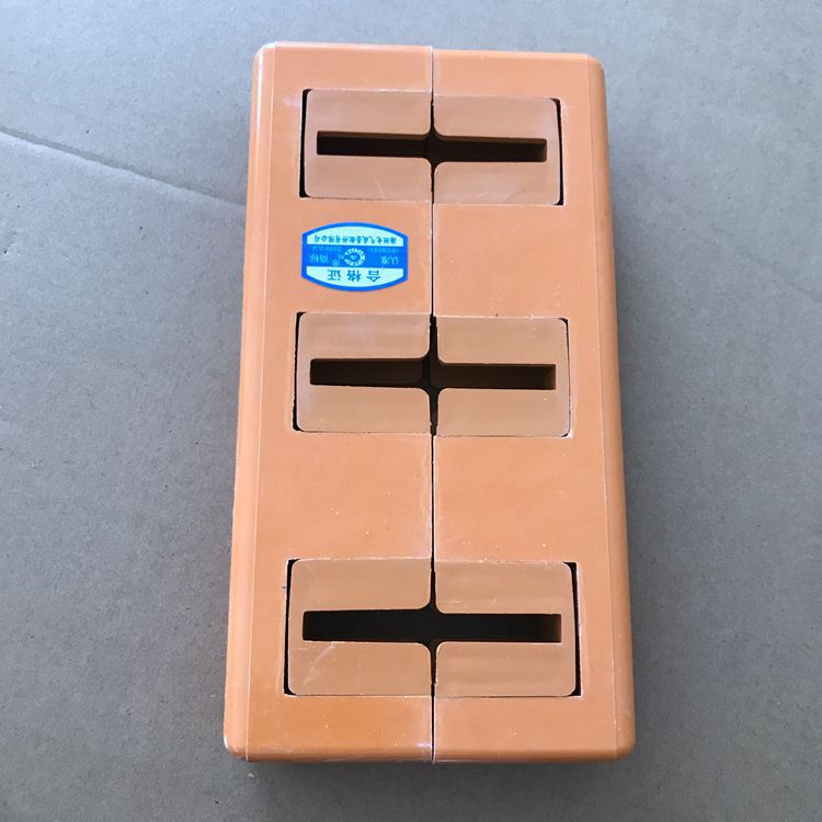 低压柜体装置配套件：MD3-8*80单排绝缘母线框，母线绝缘框