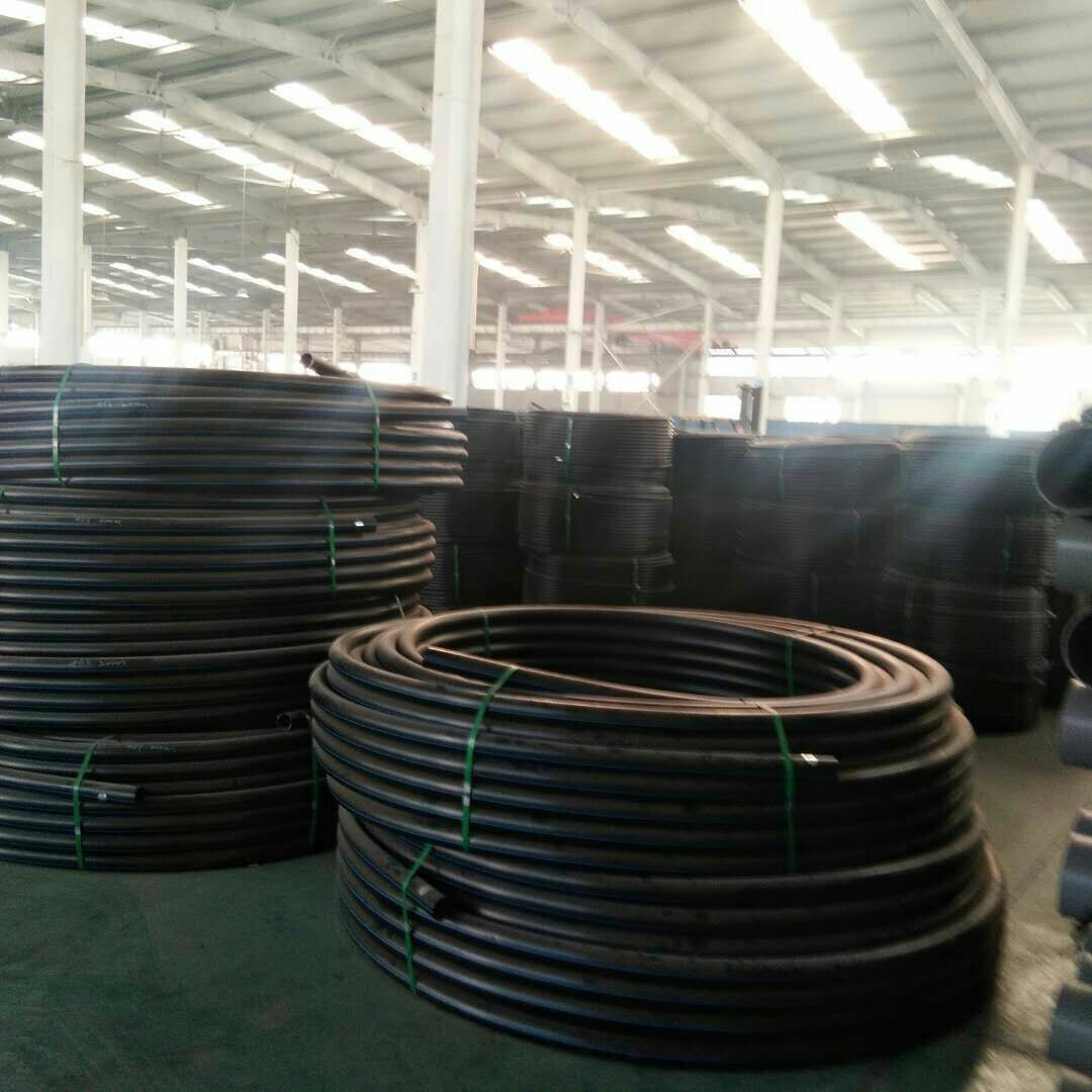 厂家批发LDPE管农业灌溉给水管多款直径排水管滴灌地埋塑料PE盘管