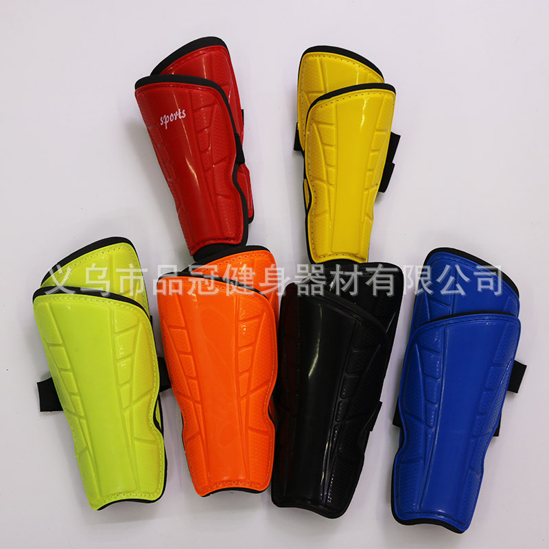 Equipo de entrenamiento de fútbol protector de pierna adulto niños Correa protector de pierna protector de pantorrilla juego equipo de guardia de pierna
