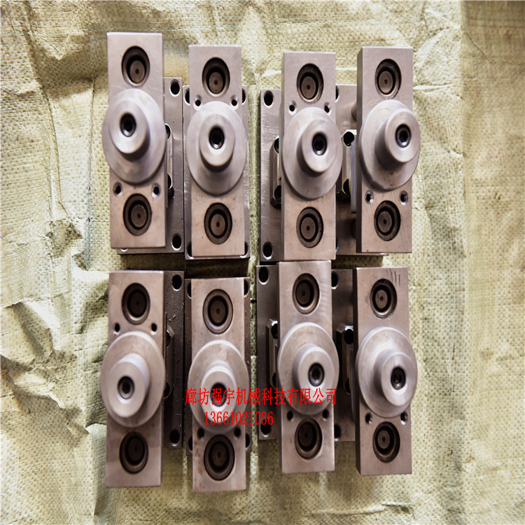 角钢冲孔生产线模具 冲压成型模 级进模 连续模