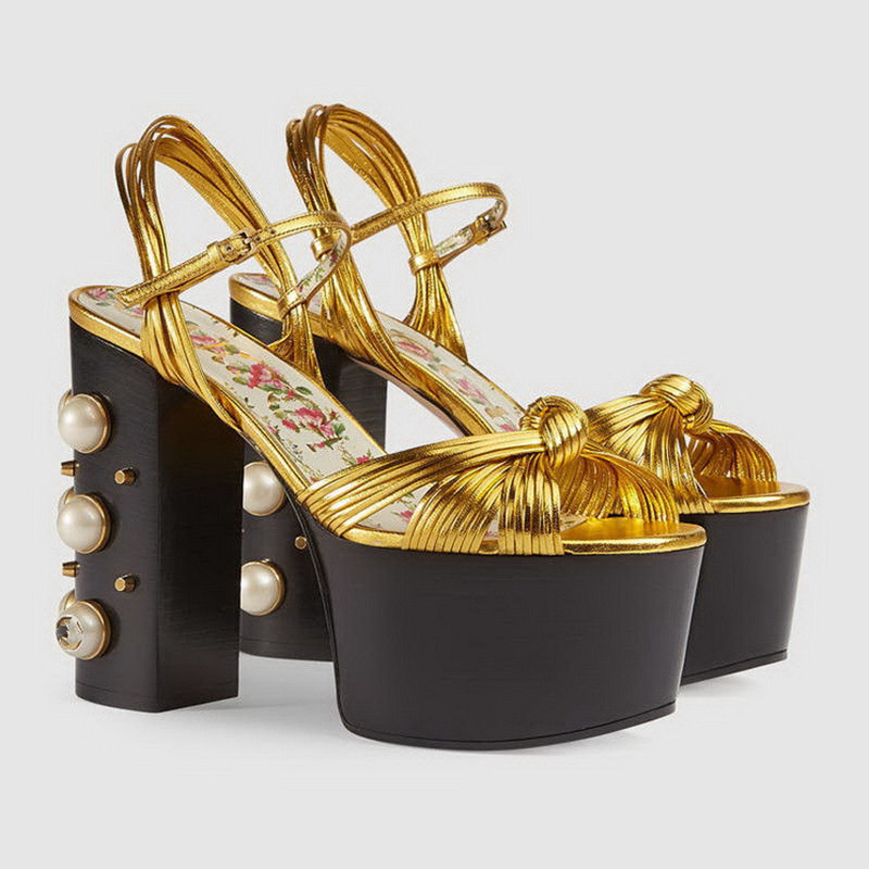 2021 New High Heel Fashion Sandals Thick Heel Thick Sole Strap Braided Rivet High Heel Catwalk Shoes European and American Large Size Shoes 2021 New High Heel Fashion Sandals Thick Heel Thick Sole Strap Braided Rivet High Heel Catwalk Shoes European and American Large Size Shoes