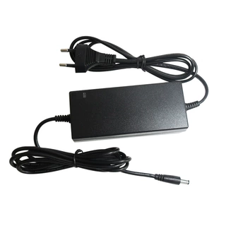 柏盛高欧规CE认证适配器12V5A 60W LED灯箱灯带适配器DC12V5000mA