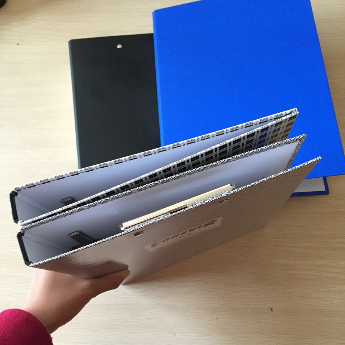 사무용품 이중 폴더 폴더 A4 데스크탑 저장 폴더 검정 및 파랑 다기능 대용량 종이 데이터 보드 폴더