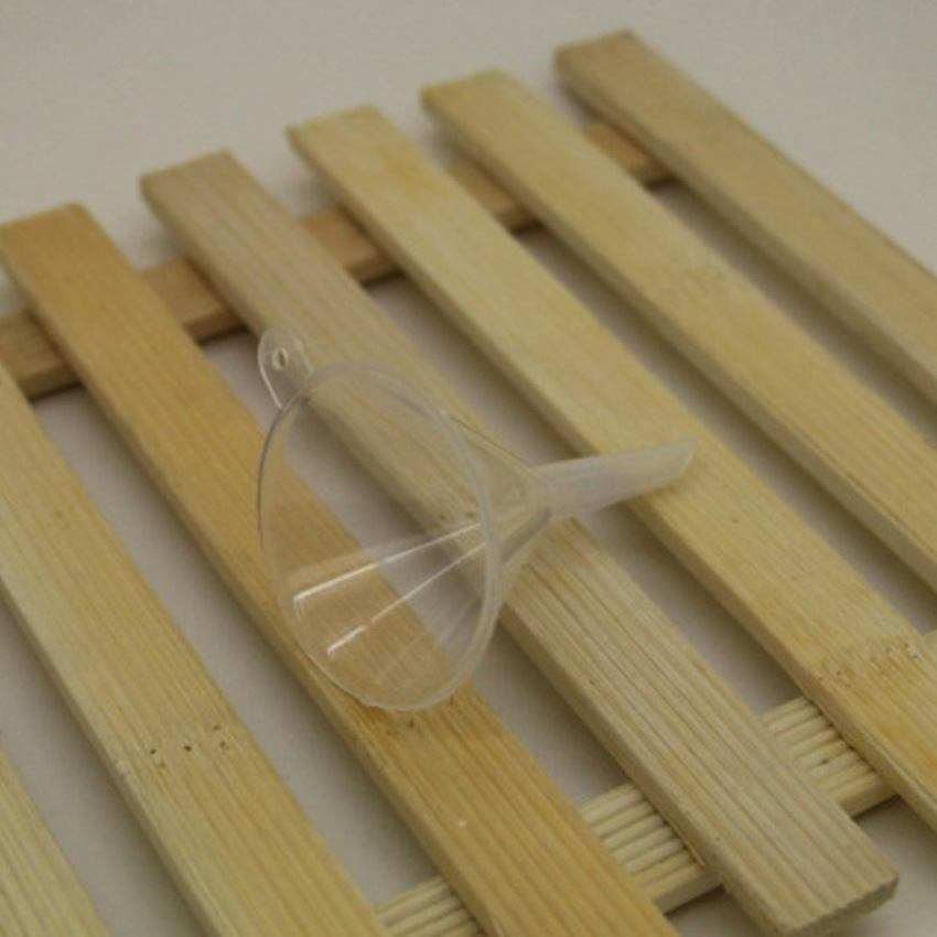 PP塑料漏斗4cm5cm小漏斗香水分装漏透明引流漏实验室可使用