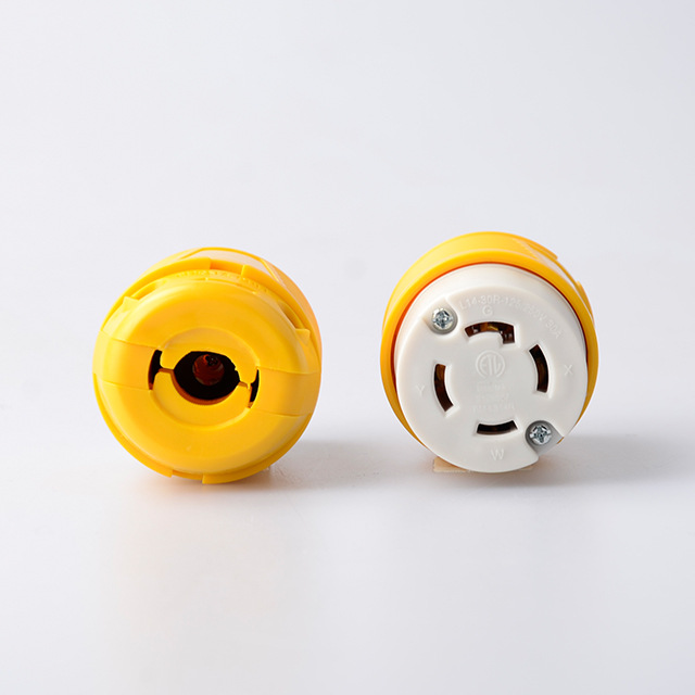 S42 NEMA L14-30R 美式工业组装插头带锁