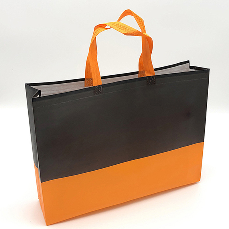 Color a juego bolsa de película no tejida fabricante Promoción de color en stock bolsa no tejida bolsa de compras portátil ropa LOGO