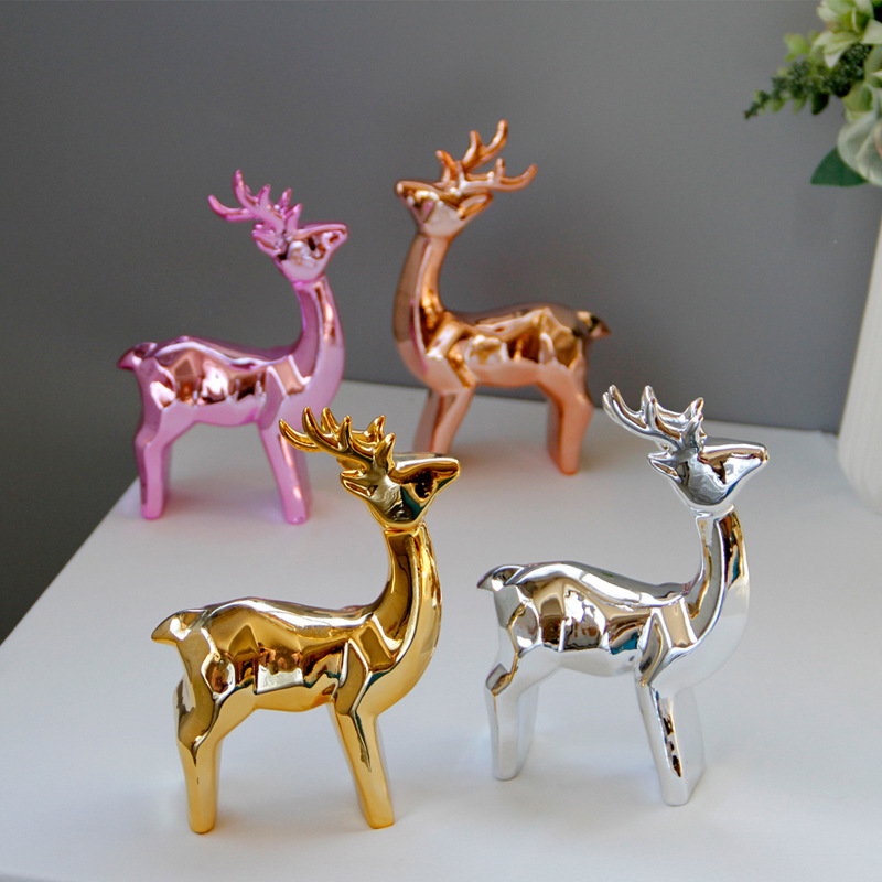 简约陶瓷小鹿驯鹿桌面摆件抽象北欧风格电视柜玄关圣诞节日摆件