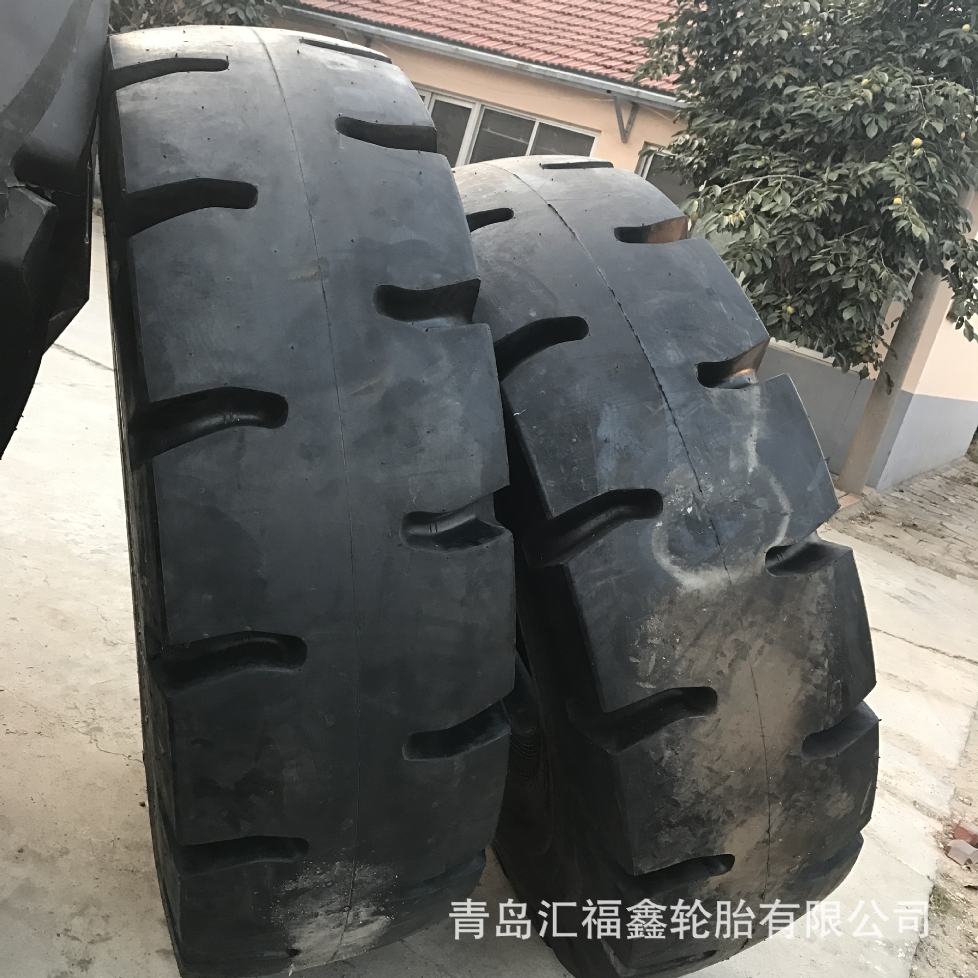 出口/供应18.00-25 港口轮胎加深花纹载重大 支持出口及供单位