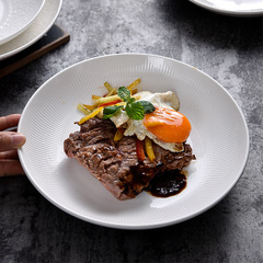 Nordic style embossed Western steak plate tableware simple ins ceramic plate white round plate hotel home use