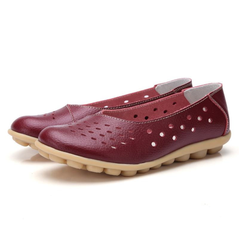 Autumn and winter 2020 cowhide hollow-out peas shoes plus size mother shoes pregnant women's shoes beef tendon soft bottom 35-44