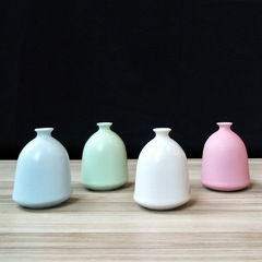 陶瓷工藝品花瓶創意花器家居擺件飾品迷你香薰瓶鈴鐺廠家批發歐式