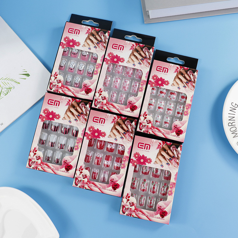 Fábrica al por mayor de moda pegatinas de uñas dulce chica estilo herramientas de uñas pegatinas de uñas impermeables en stock al por mayor