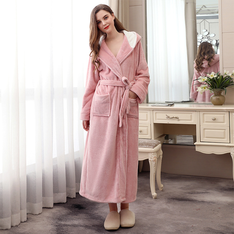 Hooded Flannel Nightgown for Women Winter Extra Long Large Size Bathrobe with Hood Autumn and Winter Pregnant Women Fat mm Pajamas