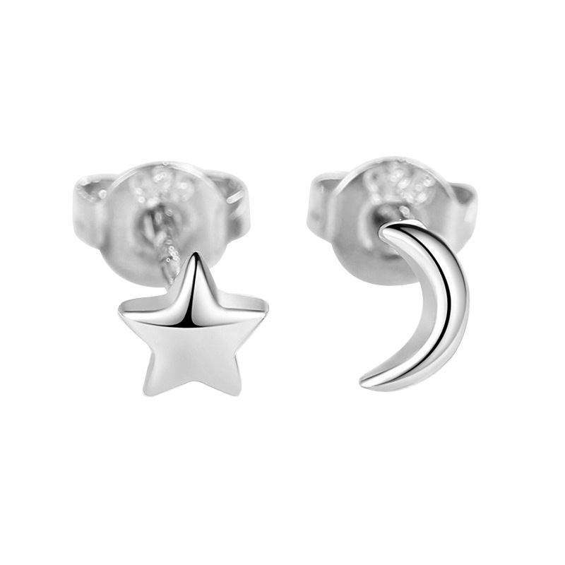 S925 plata estrella y Luna asimétricos pendientes mujer plata esterlina pequeño simple alergia frío viento pendientes temperamento personalidad Joker