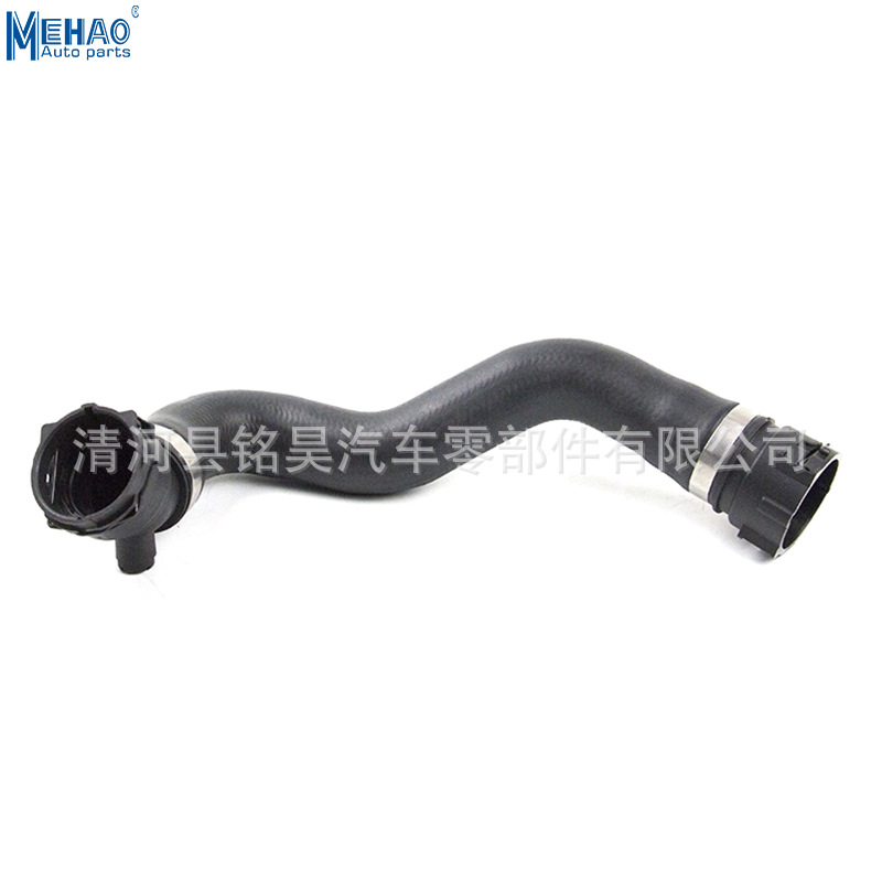 Suministro directo de fábrica para tubería de agua del radiador BMW 17127640917
