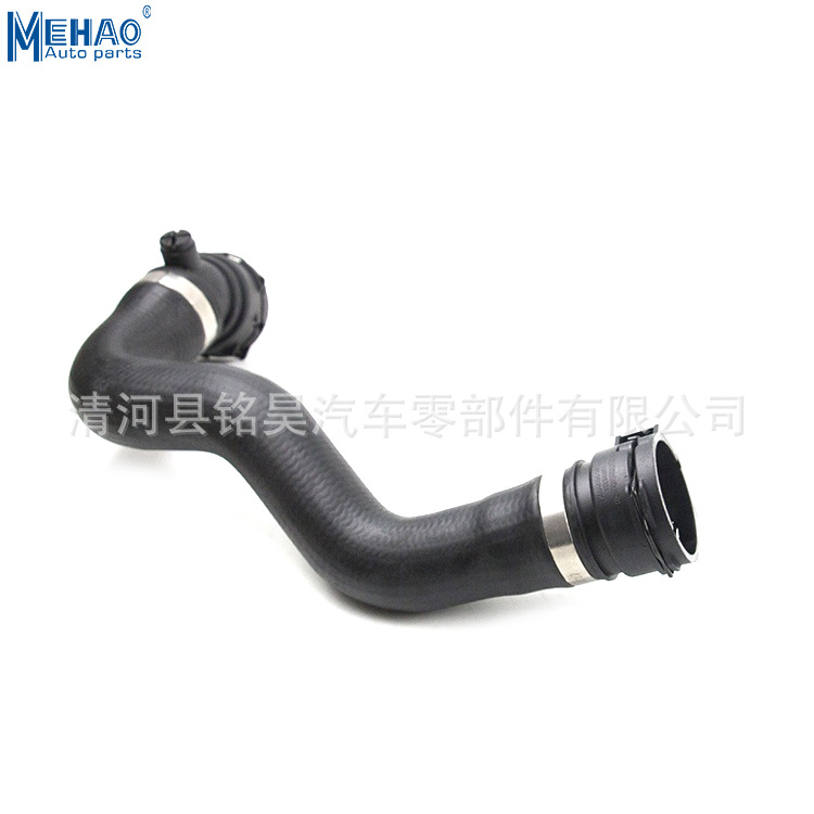 Suministro directo de fábrica tubería de agua EPDM de alta calidad 17127639213 adecuada para tubería de agua de enfriamiento de tubería de radiador BMW