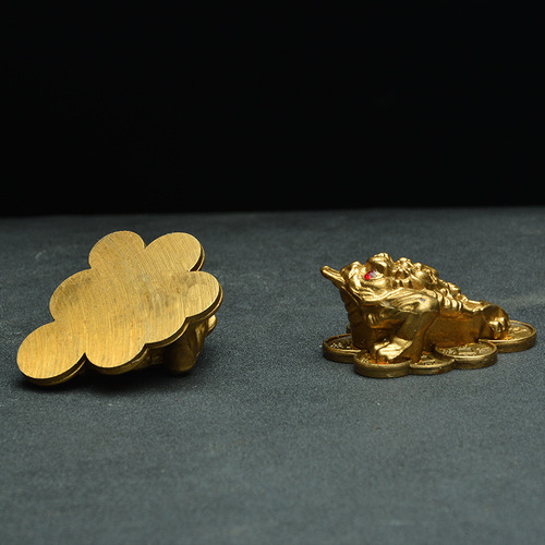Ruiju Metal Brass Golden Toad Ornament Small Three-legged Toad Bronze Crafts Opening Gift B01 Golden Toad