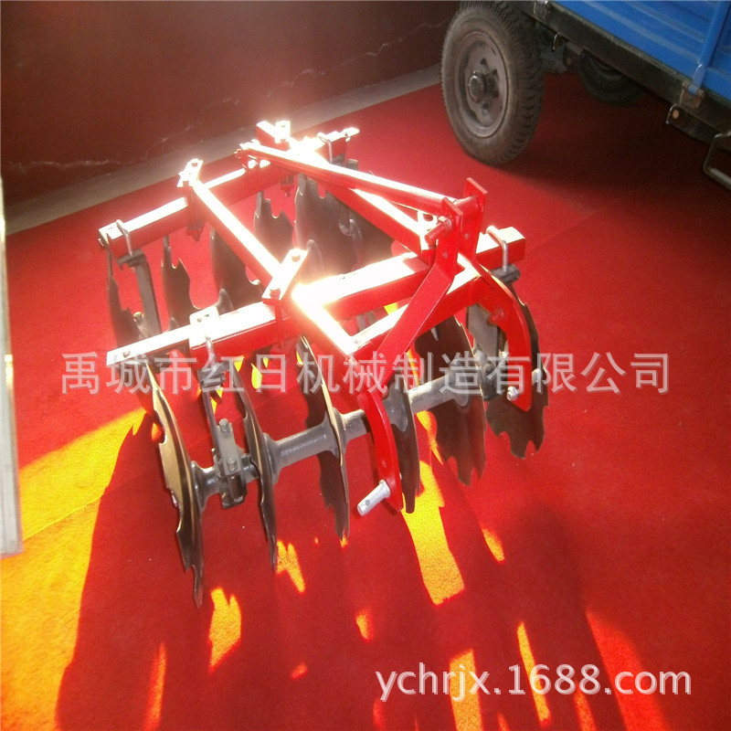 圆盘耙重耙1.3米悬挂轻耙红日三点后悬挂轻型圆盘耙
