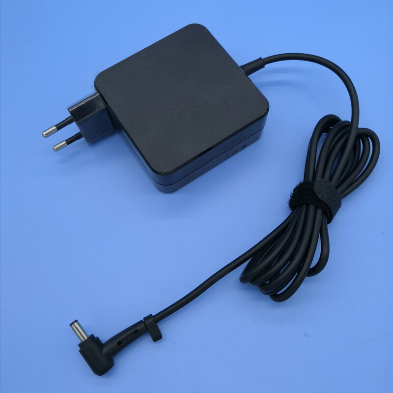 Square 65W19V3.42A4.5 * 3.0mm for Asus laptop charging power adapter
