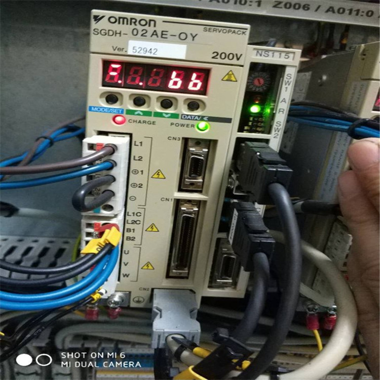SGDH-02AE-OY安川驱动器SGDV-180A01ASGMSV-50DDA61SGMGV-1EADA6S