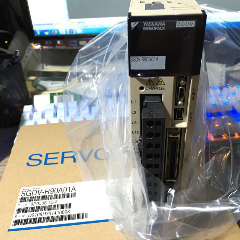 全新YASKAWA SGMAS-12ACA21 ，质保1年.