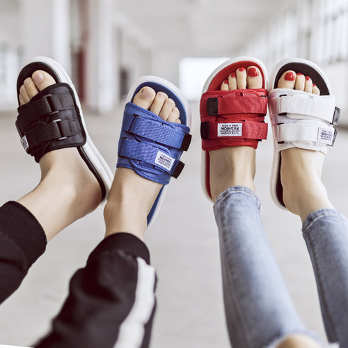 Cross-border Korean version of trendy casual outdoor double buckle soft-soled slippers for couples beach parkour Vietnamese sandals and slippers wholesale
