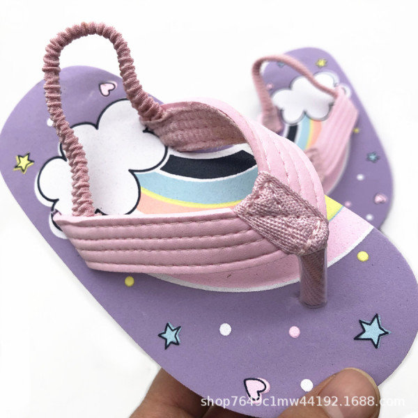 fashionable children's slippers