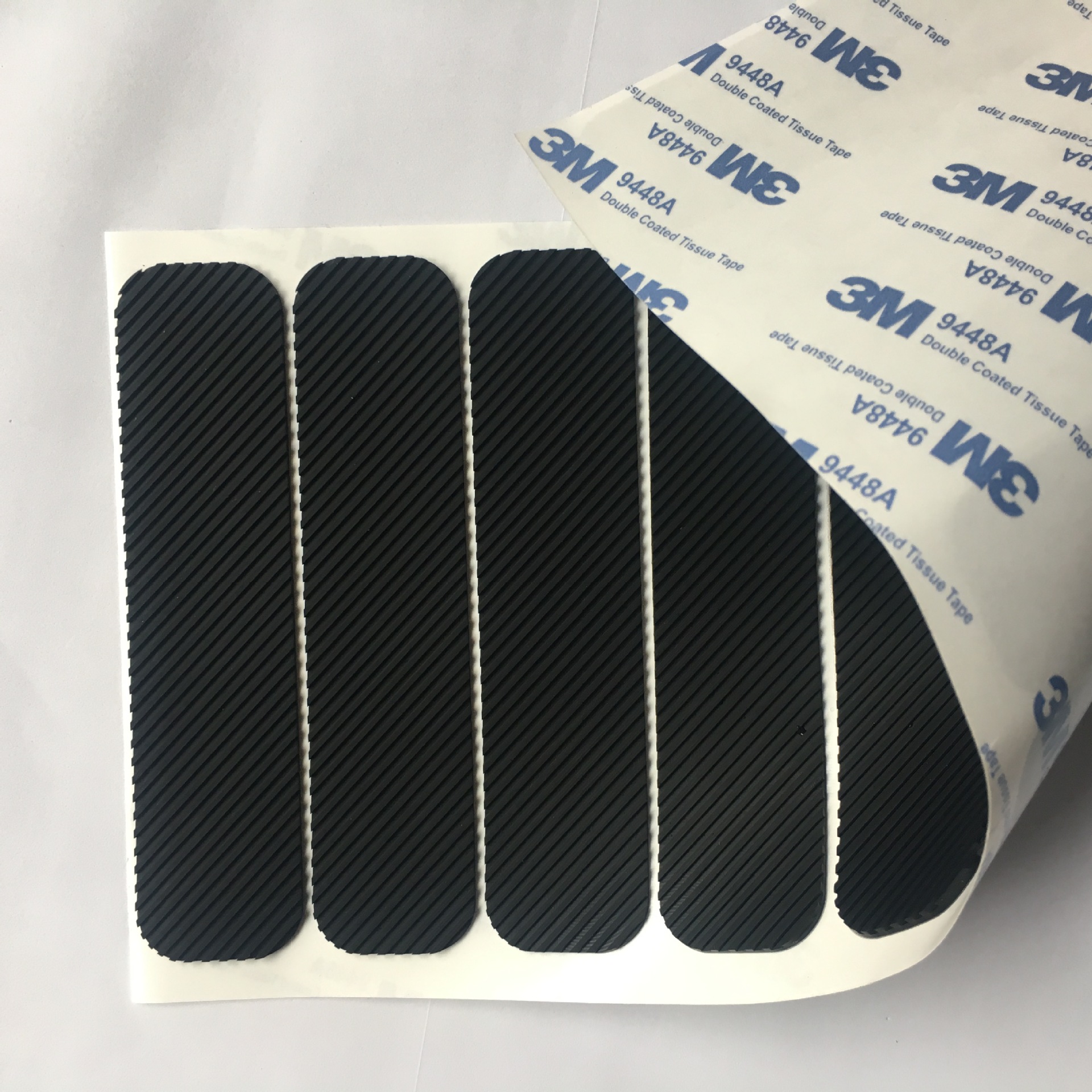 厂家供应硅胶垫 透明脚垫 玻璃胶垫片 背胶圆形黑色自粘防滑