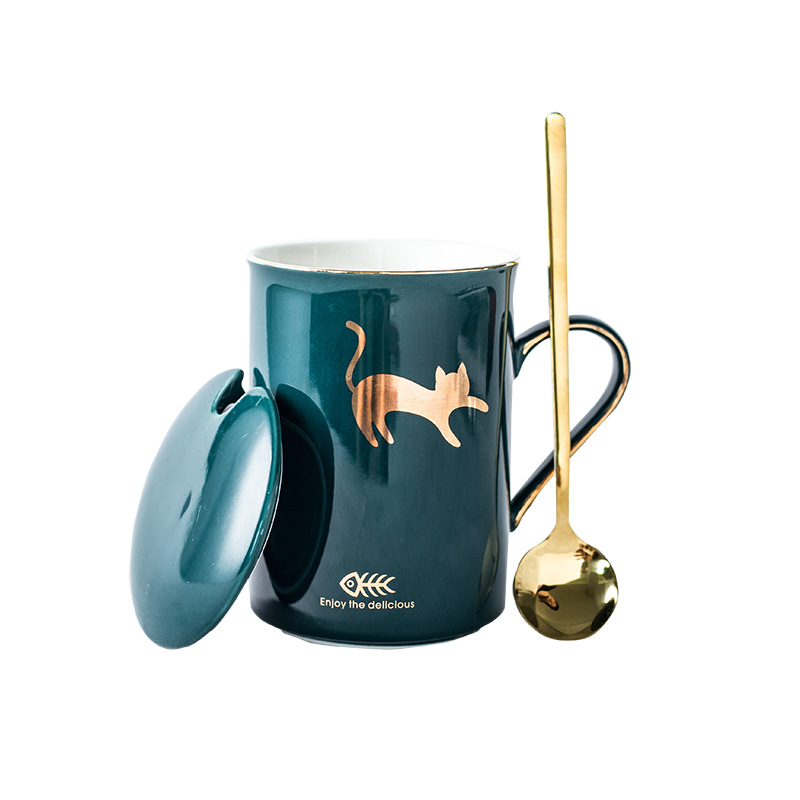 Taza de cerámica creativa pareja taza de leche taza de café hogar con tapa cuchara boda mano con traje LOGO