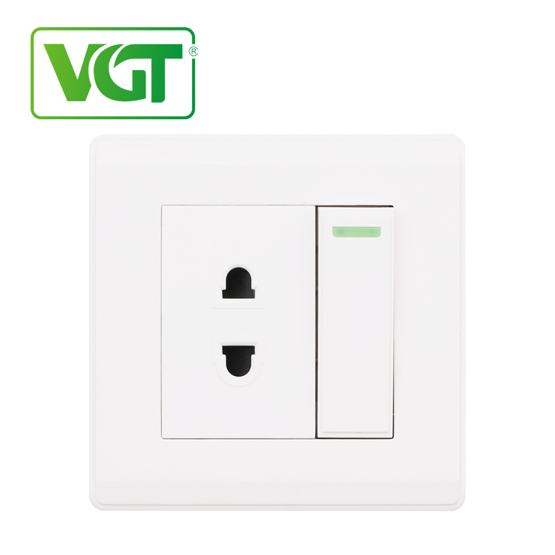 英式 外贸PC 两孔墙壁插座 一开带灯 插座 黄铜 Q023 中东